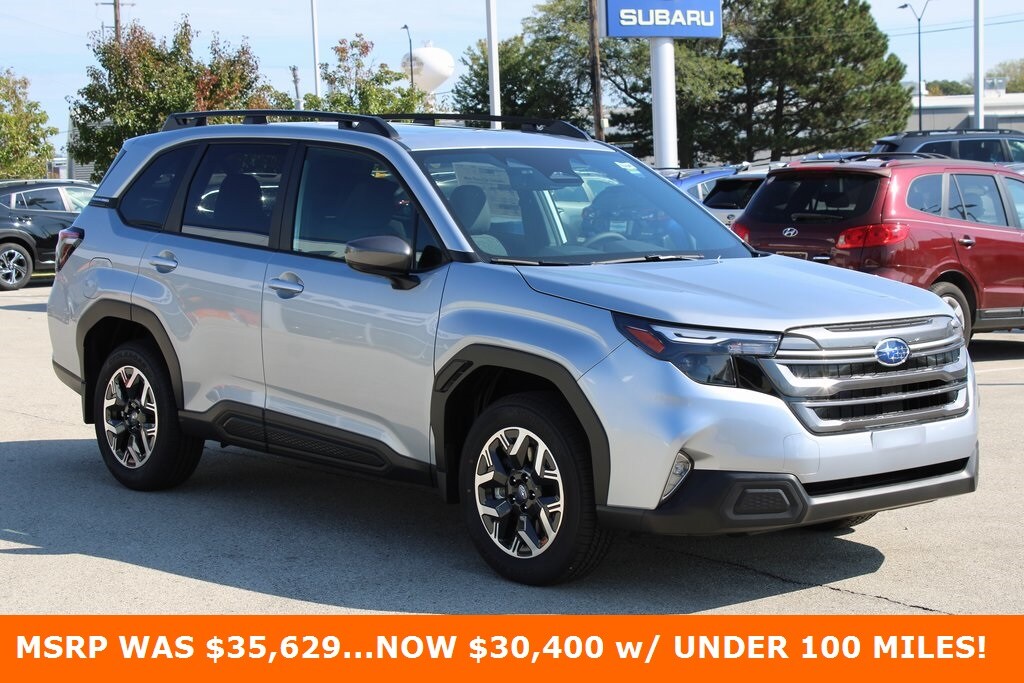 2025 Subaru Forester Premium Base photo 3