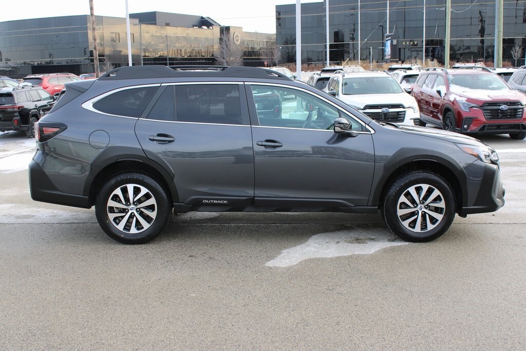 Used 2024 Subaru Outback Premium SUV