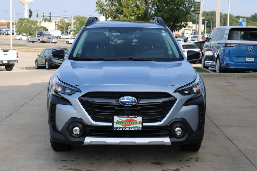 2023 Subaru Outback Limited photo 2