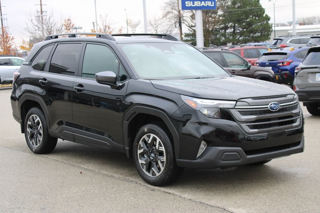 2026 Subaru Forester Premium Base photo 2