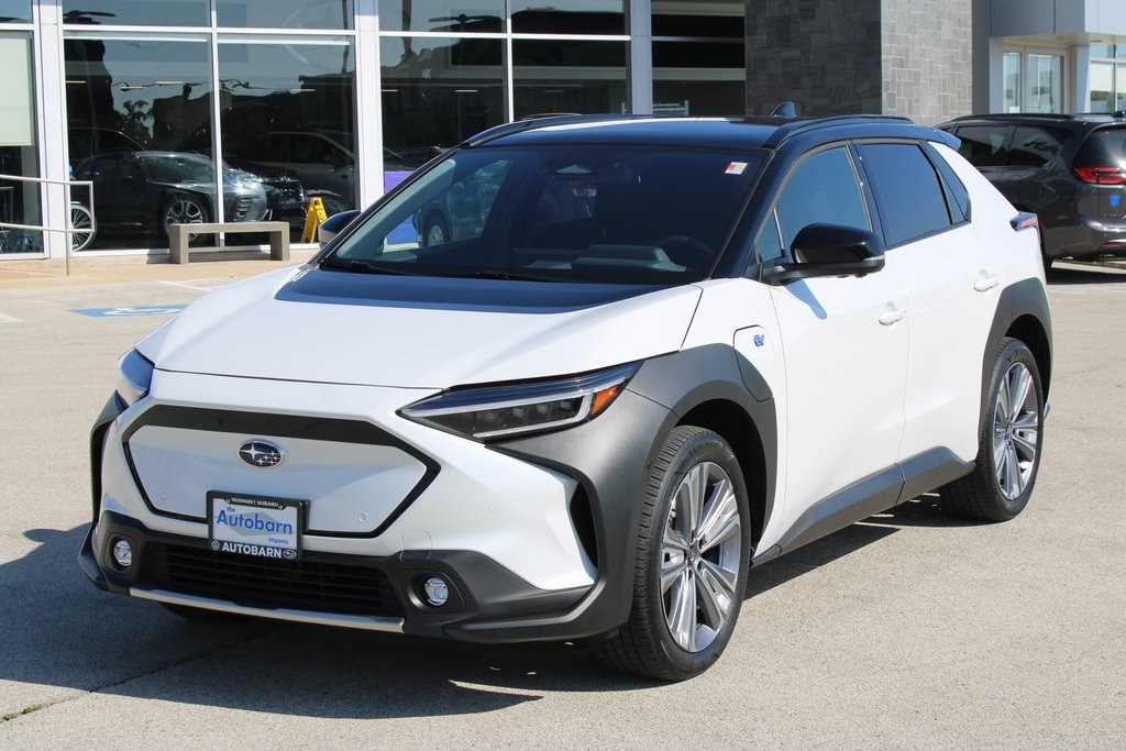 2023 Subaru SOLTERRA Touring's photo