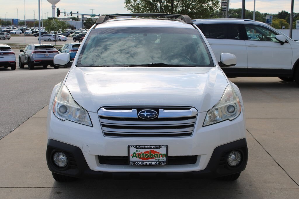 Used 2014 Subaru Outback 2.5i Limited with VIN 4S4BRCLC7E3265716 for sale in Countryside, IL