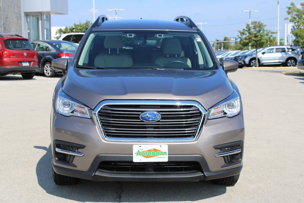 2022 Subaru Ascent Premium photo 2