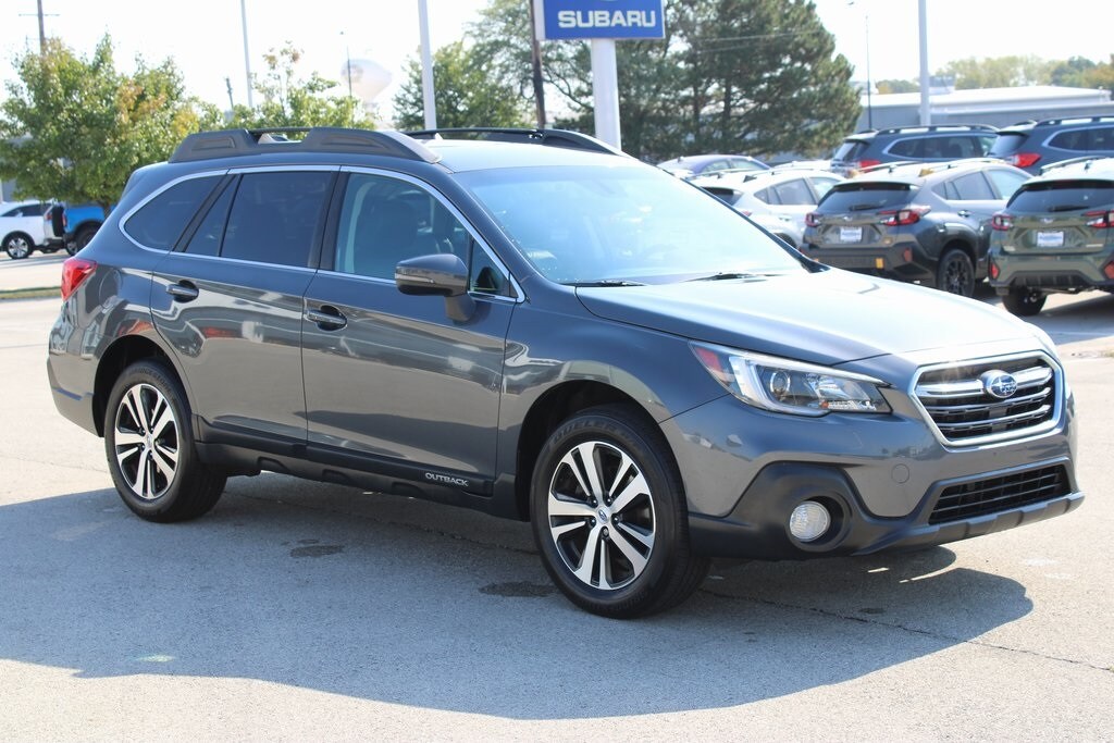 2019 Subaru Outback 2.5i Limited photo 3