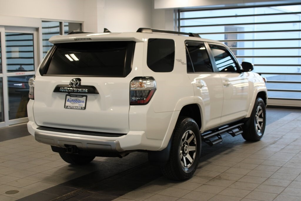 2023 Toyota 4Runner TRD photo 4