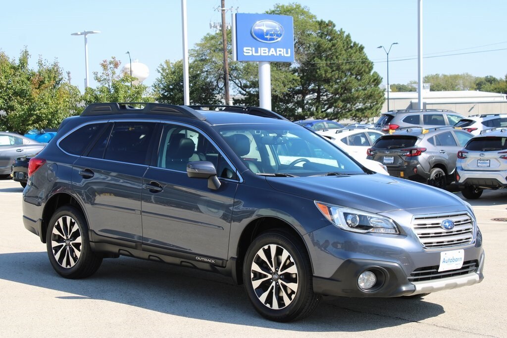 2016 Subaru Outback 2.5i Limited photo 3
