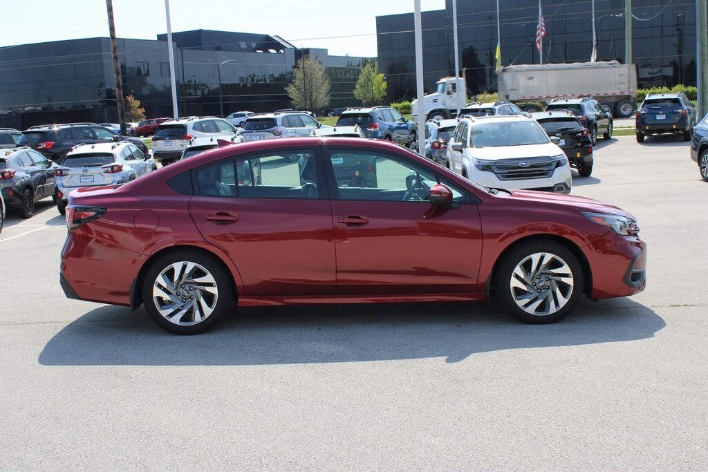 2023 Subaru Legacy Limited photo 3