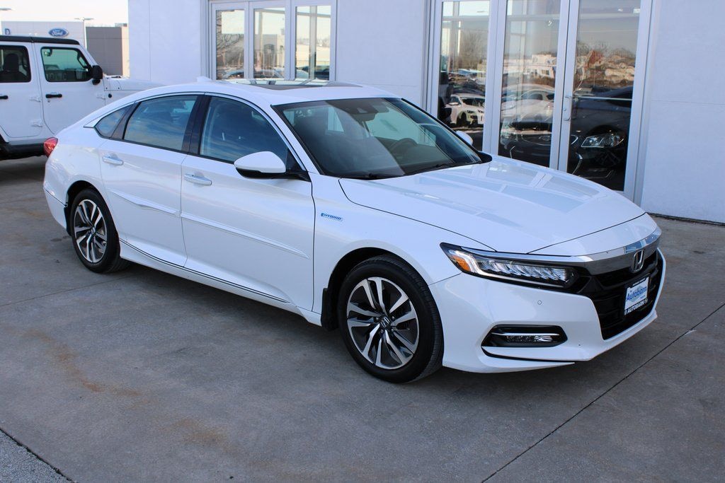 Used 2019 Honda Accord Hybrid Touring Sedan