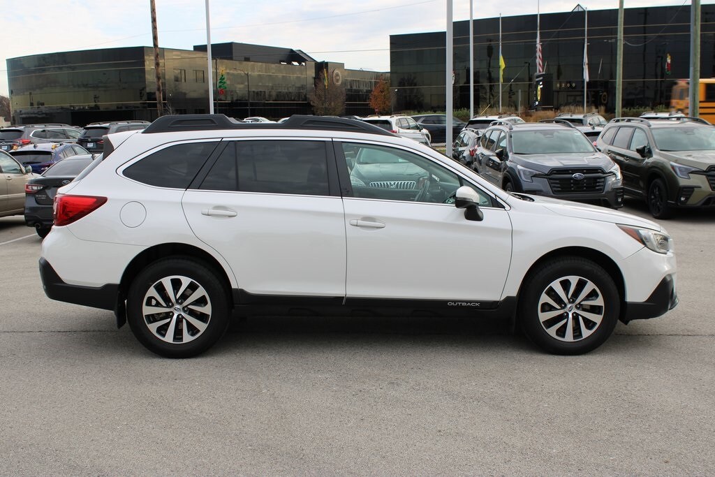 2019 Subaru Outback 3.6R Limited photo 4
