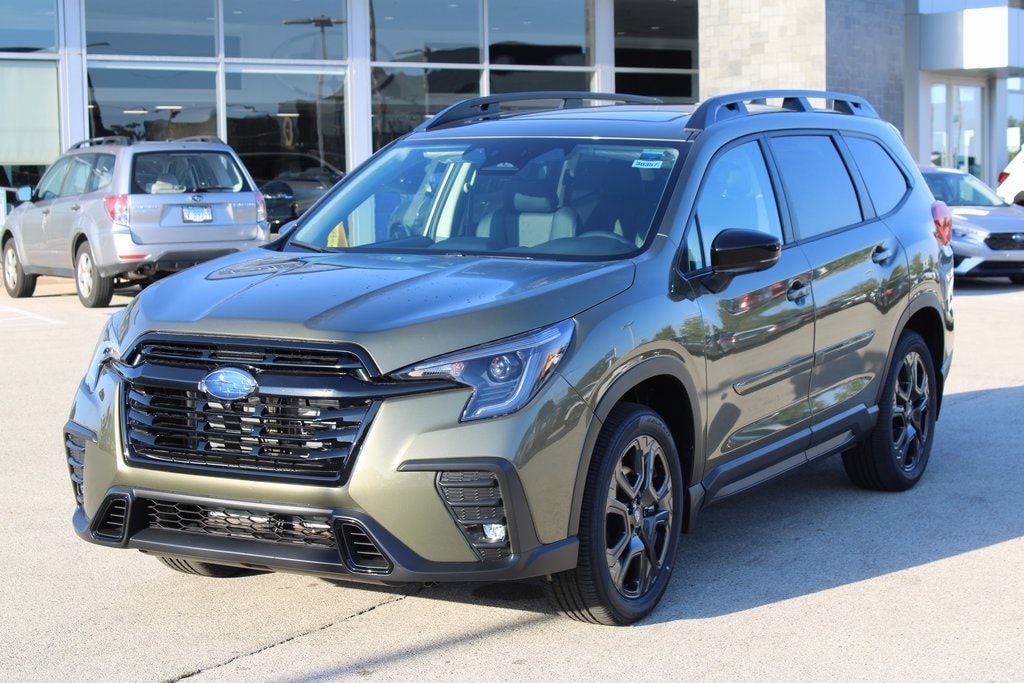 2025 Subaru Ascent Onyx Edition-Touring's photo