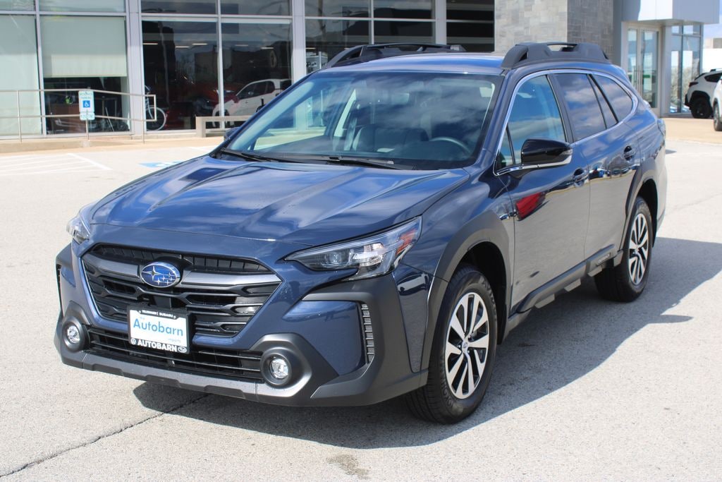 Used 2025 Subaru Outback Premium SUV