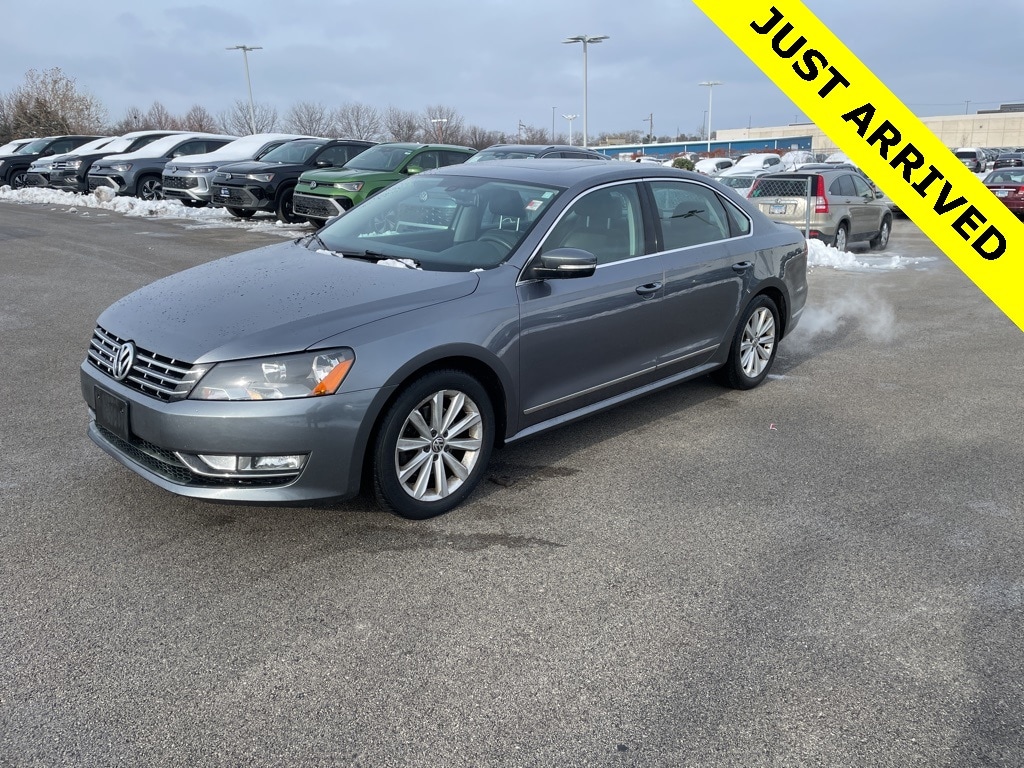 Used 2013 Volkswagen Passat 2.5L SEL Premium Sedan