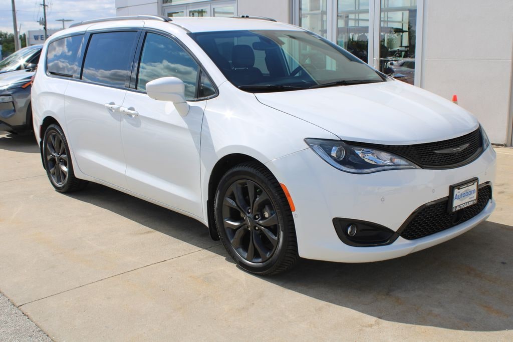 Used 2020 Chrysler Pacifica Touring L Plus Van Passenger Van