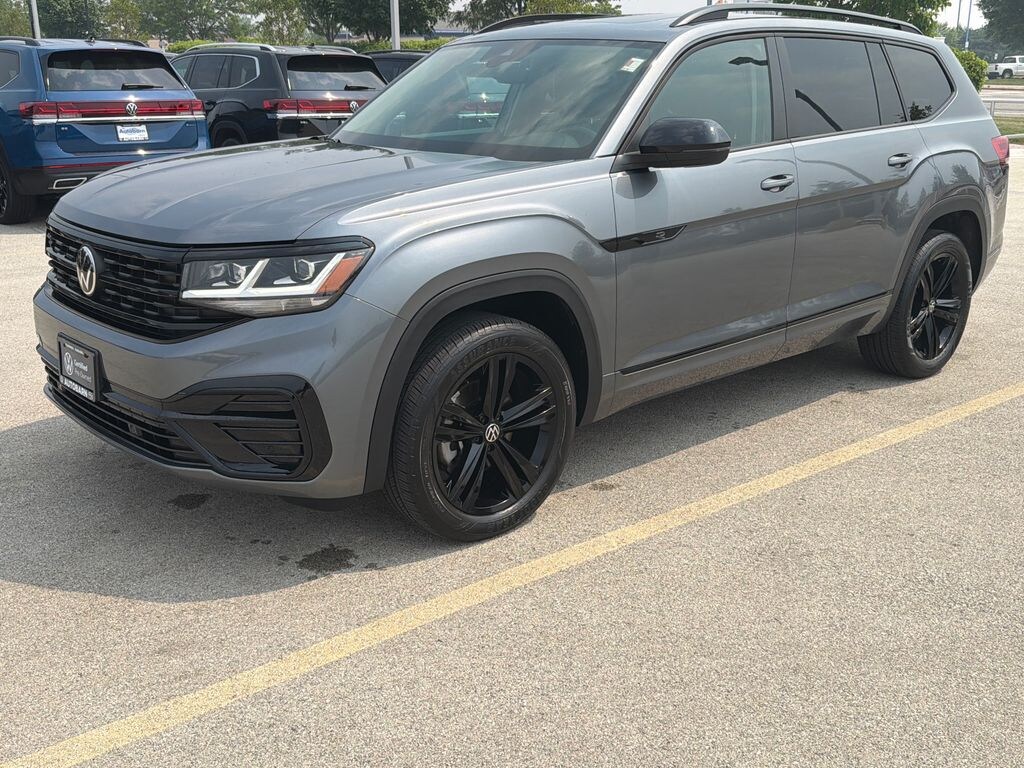 Certified 2023 Volkswagen Atlas 3.6L V6 SEL R-Line Black SUV