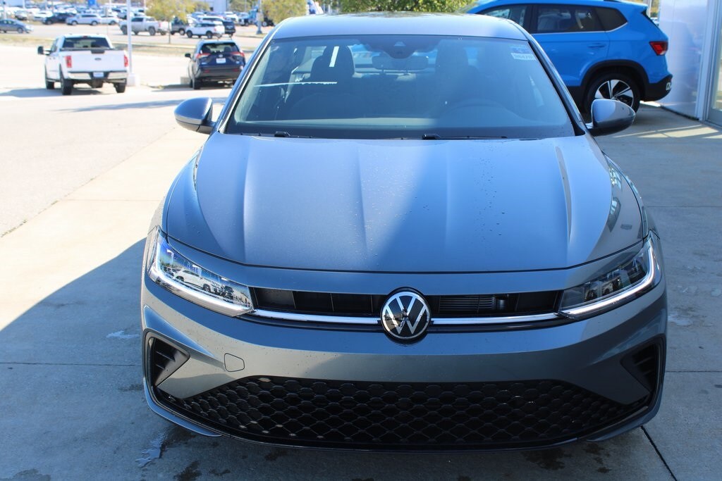 New 2026 Volkswagen Jetta 1.5T Sport Sedan