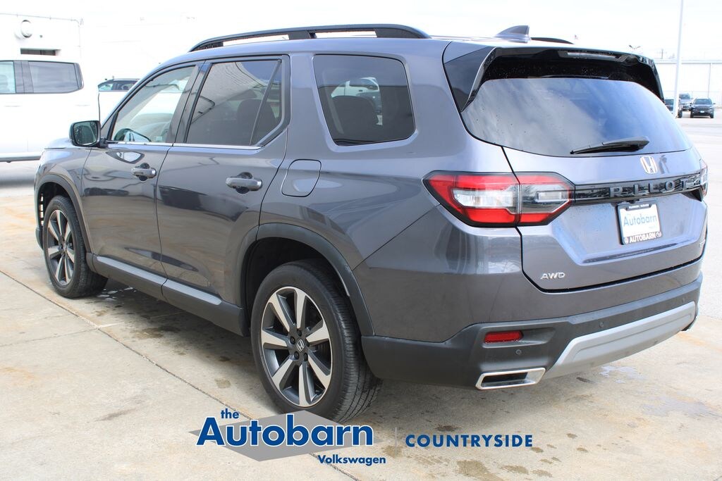 Used 2023 Honda Pilot Touring SUV