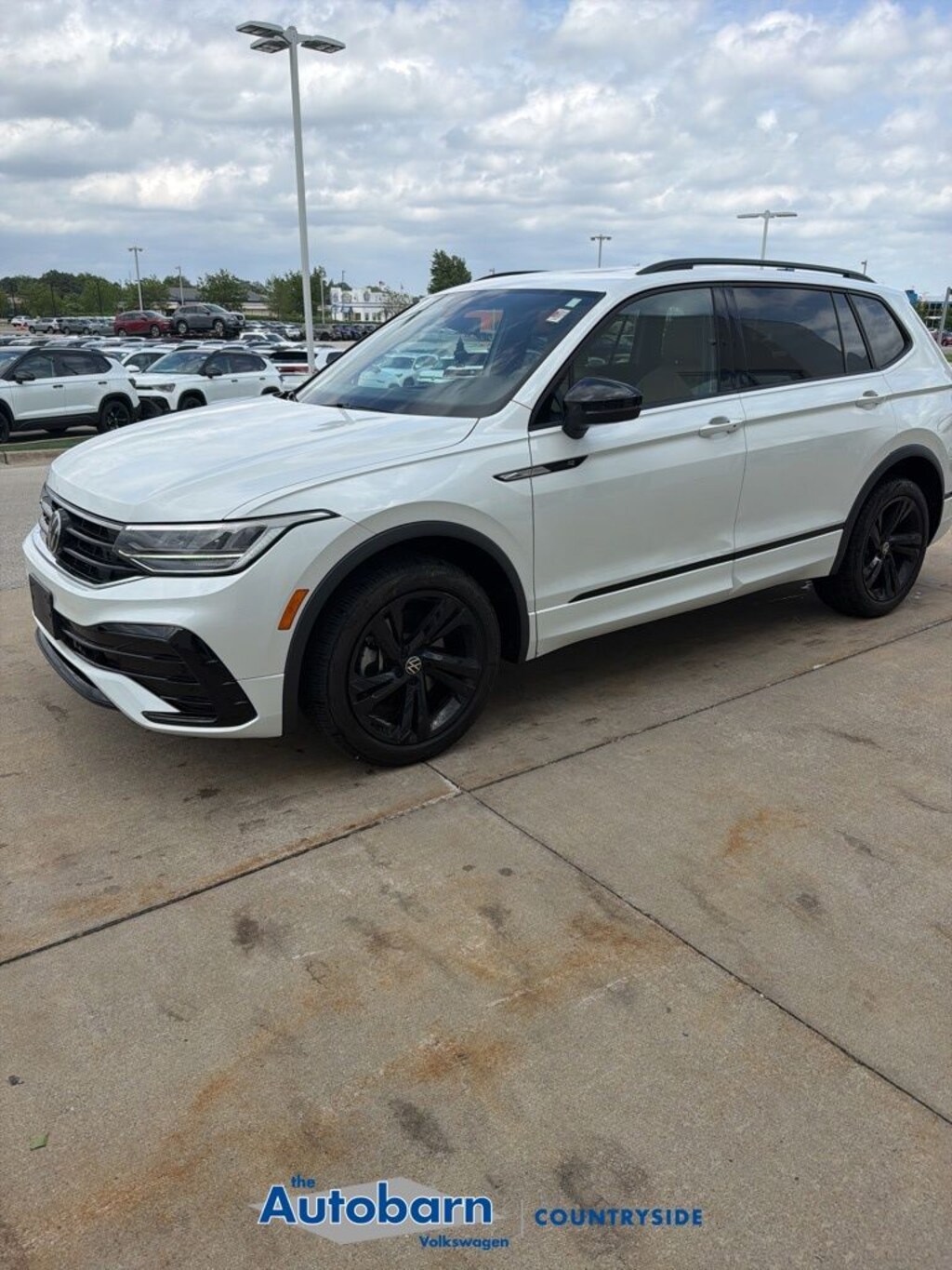 Certified 2023 Volkswagen Tiguan 2.0T SE R-Line Black SUV