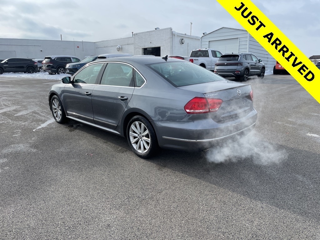 Used 2013 Volkswagen Passat 2.5L SEL Premium Sedan