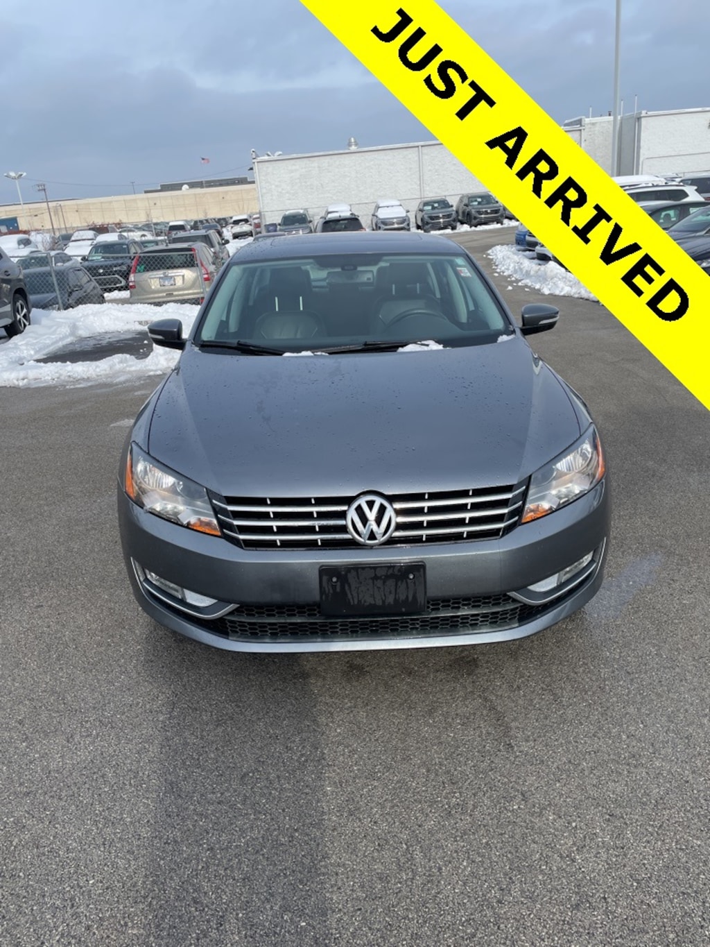 Used 2013 Volkswagen Passat 2.5L SEL Premium Sedan