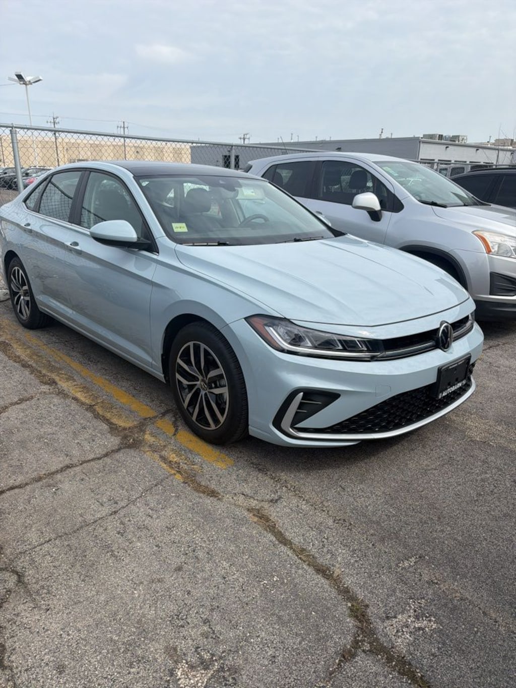 Certified 2025 Volkswagen Jetta 1.5T SE Sedan