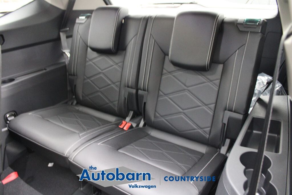New 2026 Volkswagen Atlas 2.0T SE w/Technology SUV