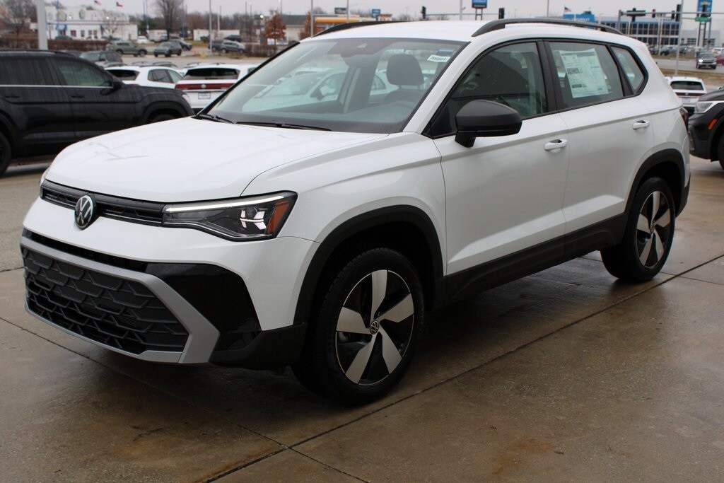 New 2026 Volkswagen Taos 1.5T S SUV