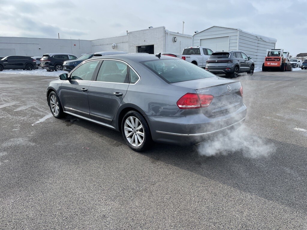 Used 2013 Volkswagen Passat 2.5L SEL Premium Sedan