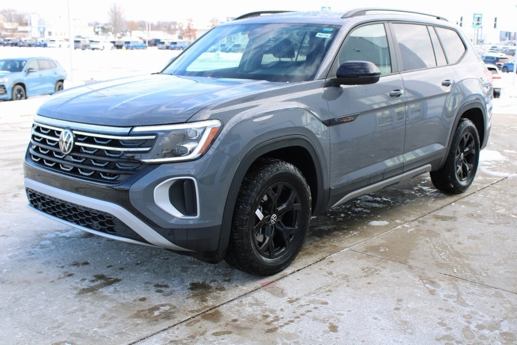 New 2026 Volkswagen Atlas 2.0T Peak Edition SUV