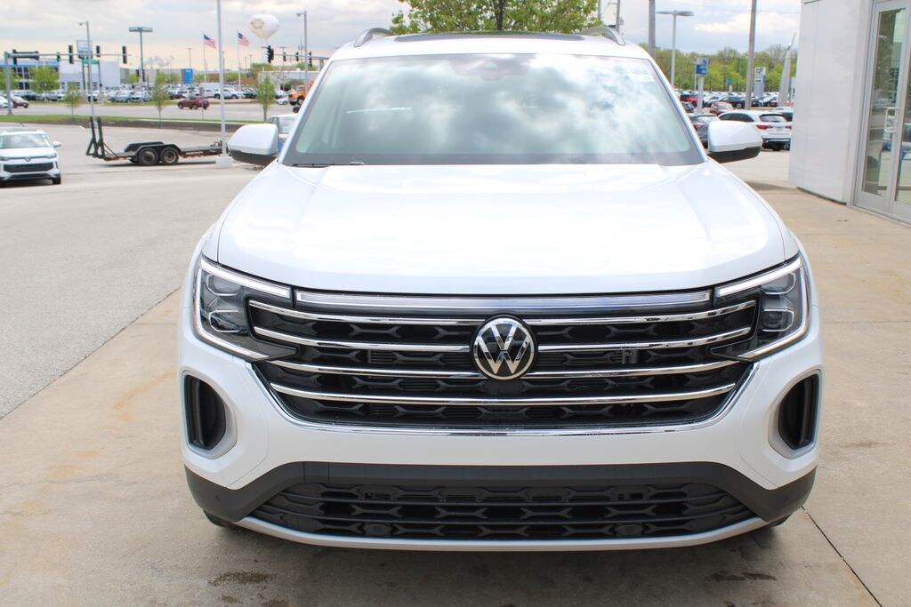 New 2026 Volkswagen Atlas 2.0T SE w/Technology SUV