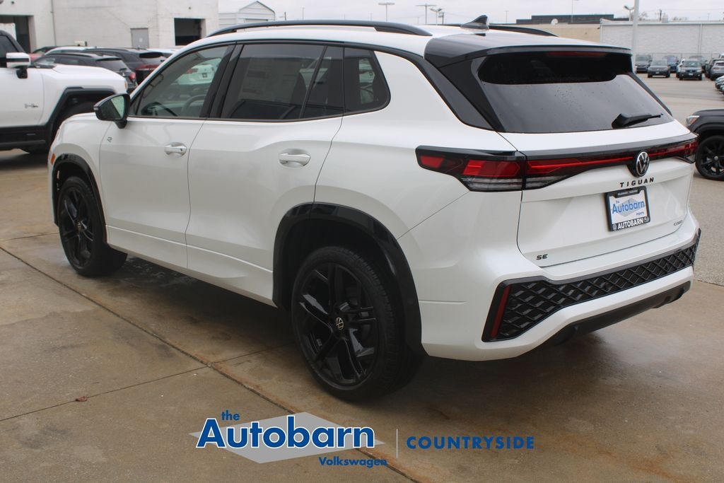 New 2026 Volkswagen Tiguan 2.0T SE R-Line Black SUV