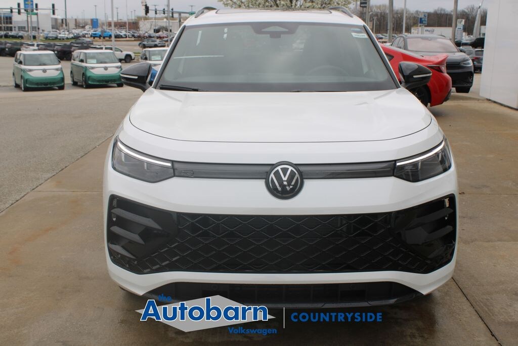 New 2026 Volkswagen Tiguan 2.0T SE R-Line Black SUV