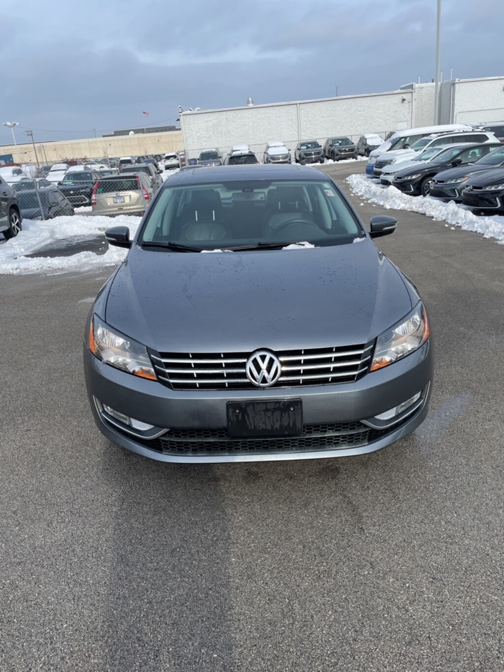 Used 2013 Volkswagen Passat 2.5L SEL Premium Sedan
