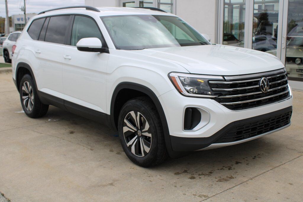New 2026 Volkswagen Atlas 2.0T SE SUV