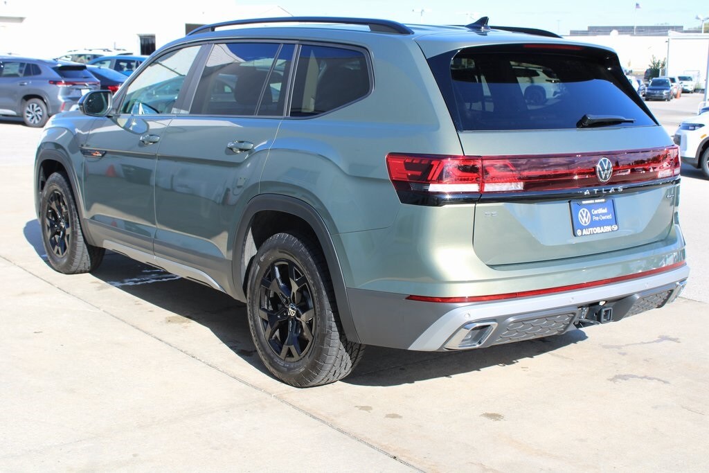 2025 Volkswagen Atlas Peak Edition SE photo 4