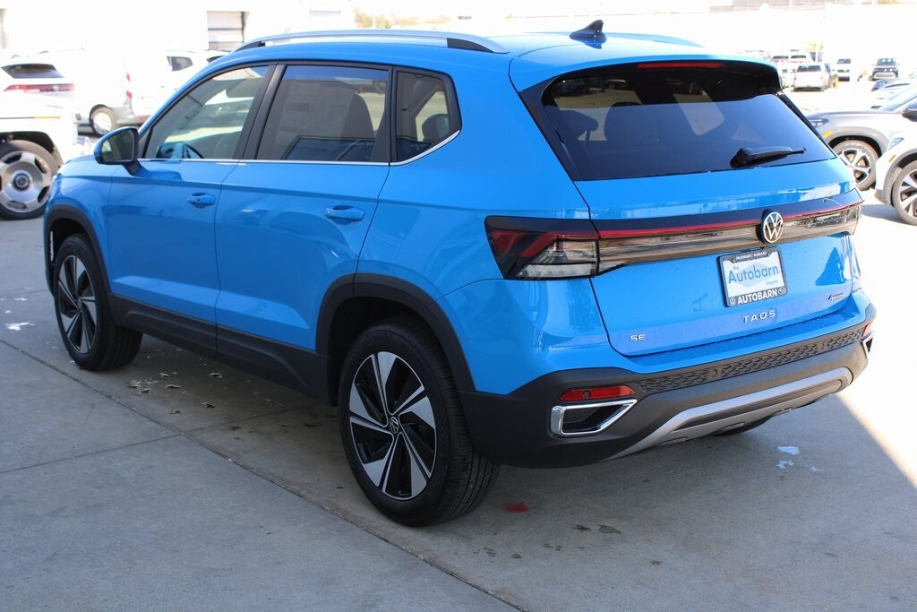 New 2025 Volkswagen Taos 1.5T SE SUV