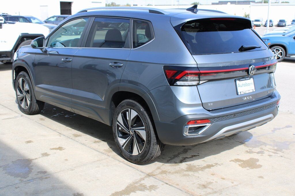 Certified 2025 Volkswagen Taos 1.5T SE SUV