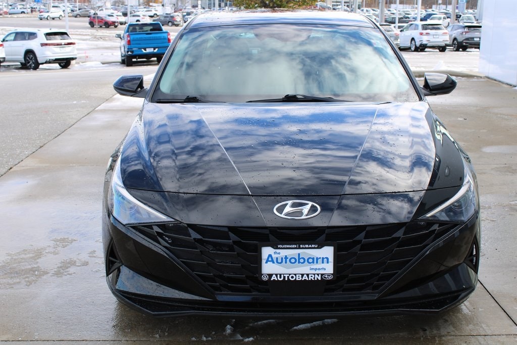 Used 2023 Hyundai Elantra SEL Sedan