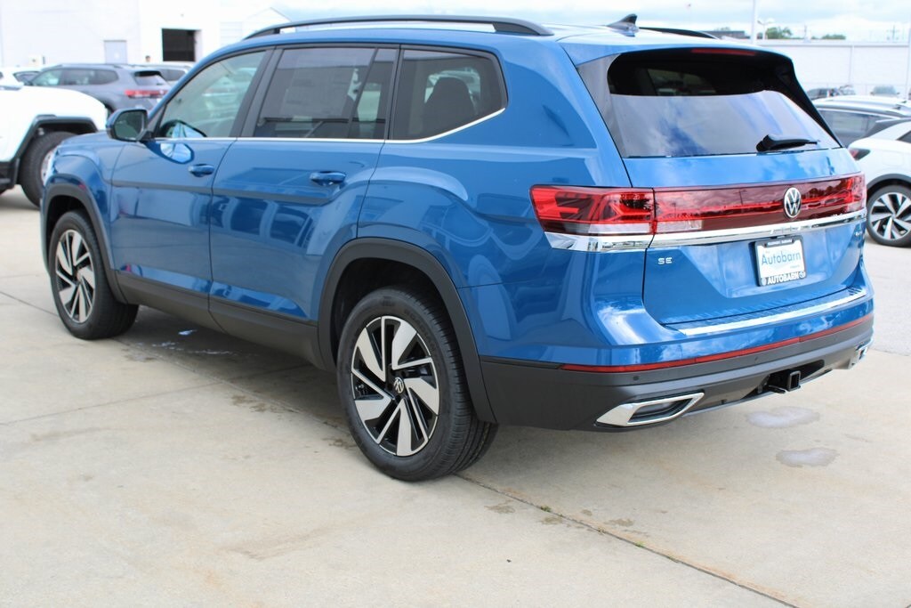 2026 Volkswagen Atlas SE Technology photo 4