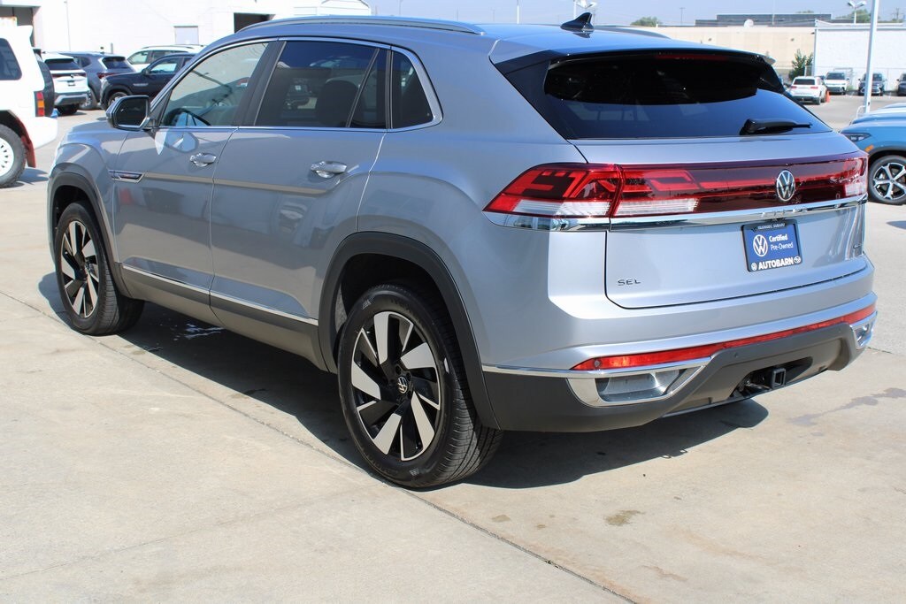 2025 Volkswagen Atlas Cross Sport SEL photo 4