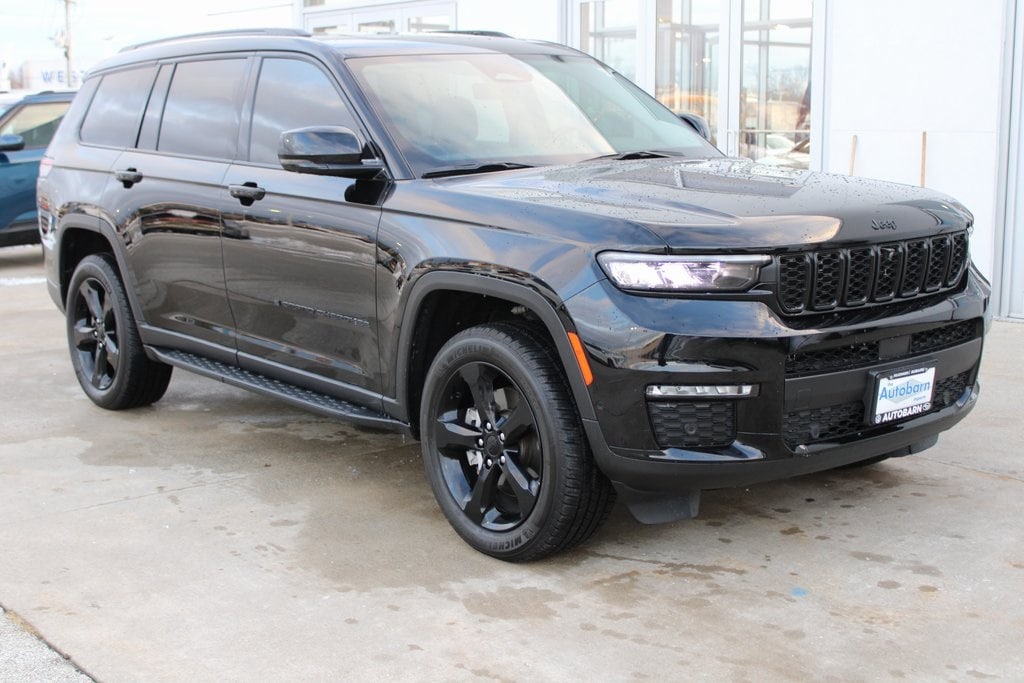 Used 2022 Jeep New Grand Cherokee Limited SUV