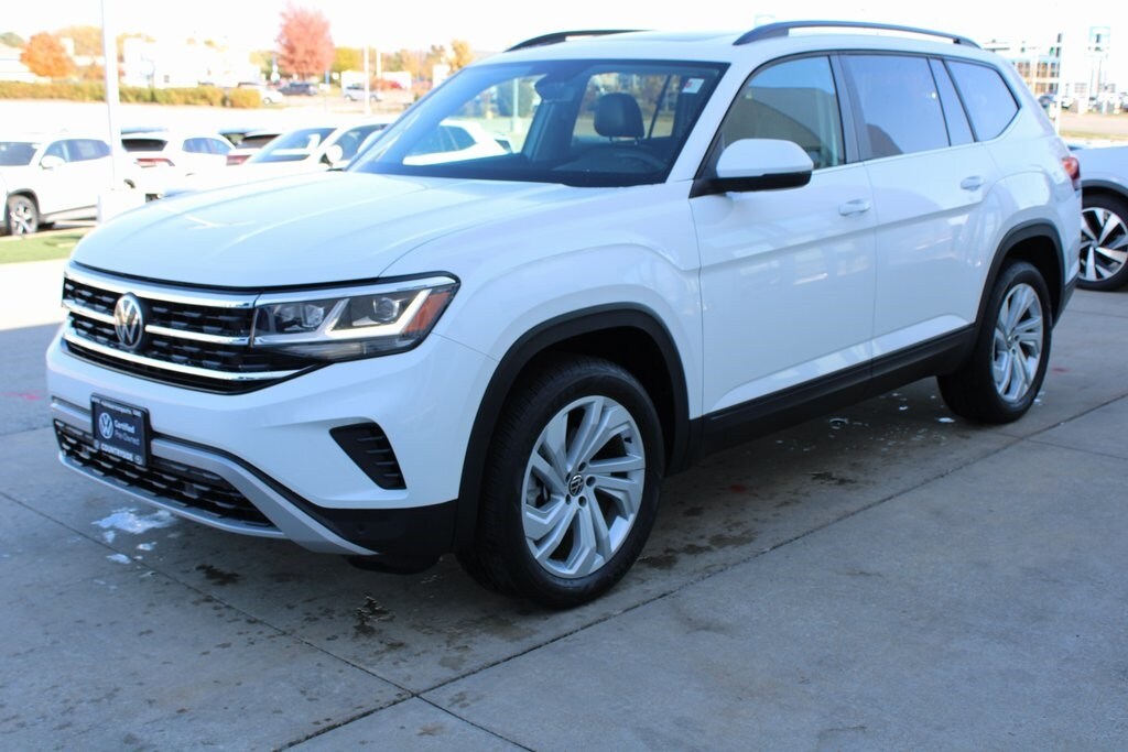 2023 Volkswagen Atlas V6 SE Technology photo 3