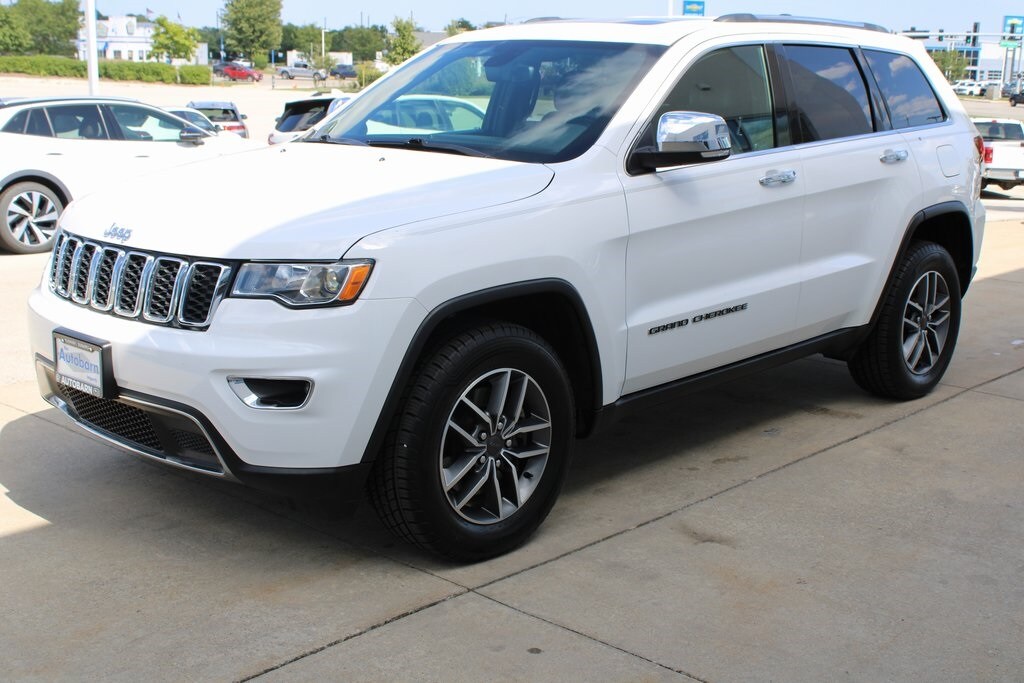 2021 Jeep Grand Cherokee Limited photo 2