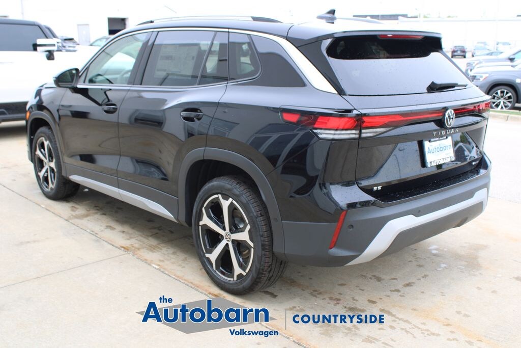 New 2026 Volkswagen Tiguan 2.0T SE SUV