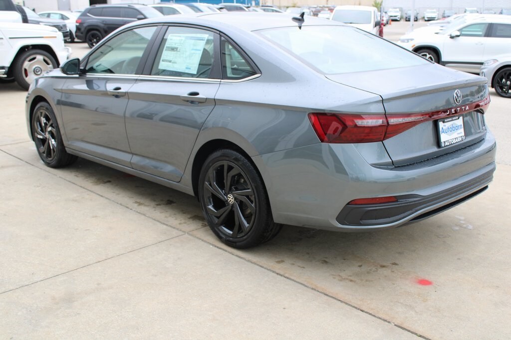 New 2026 Volkswagen Jetta 1.5T SE Sedan