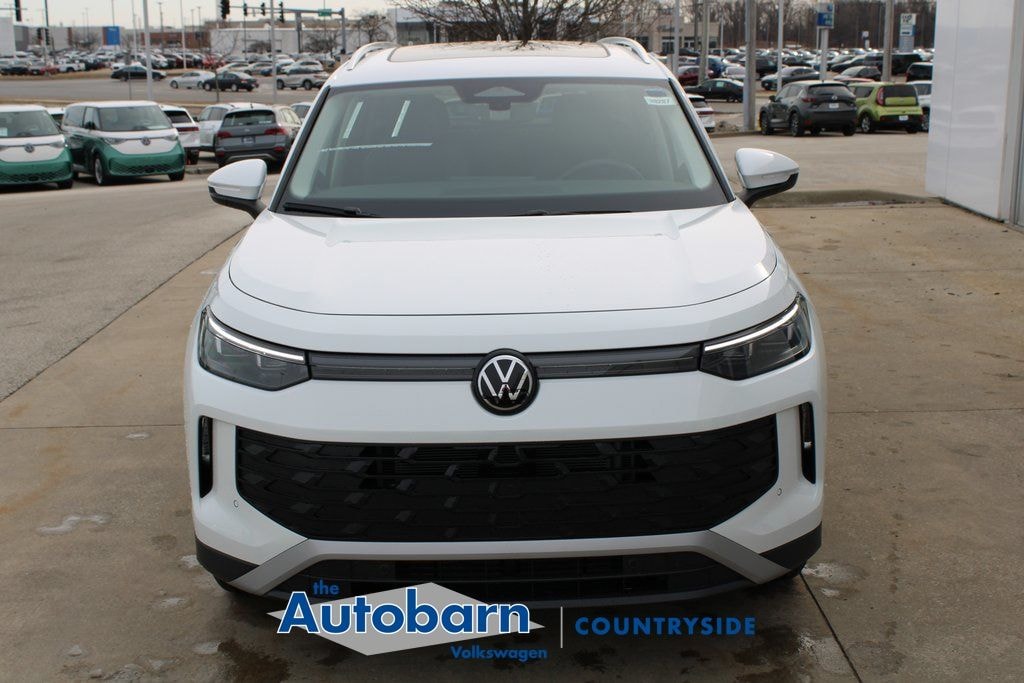 New 2026 Volkswagen Tiguan 2.0T SE SUV