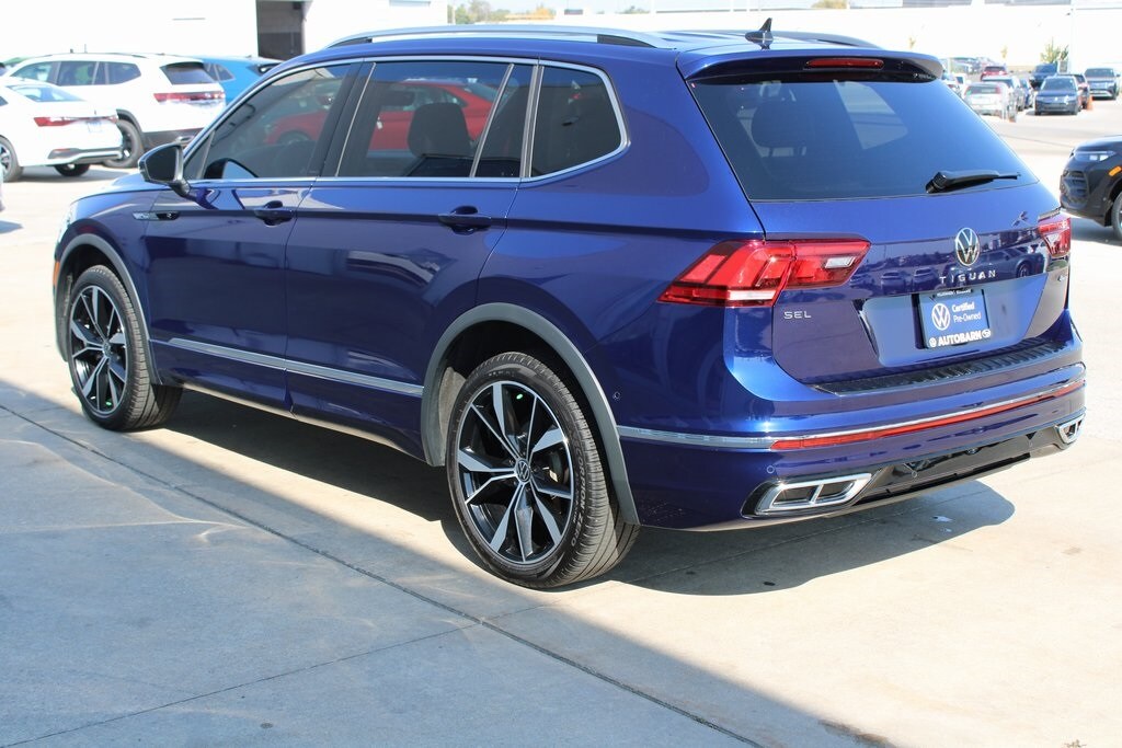 2024 Volkswagen Tiguan SEL R-Line Black photo 3