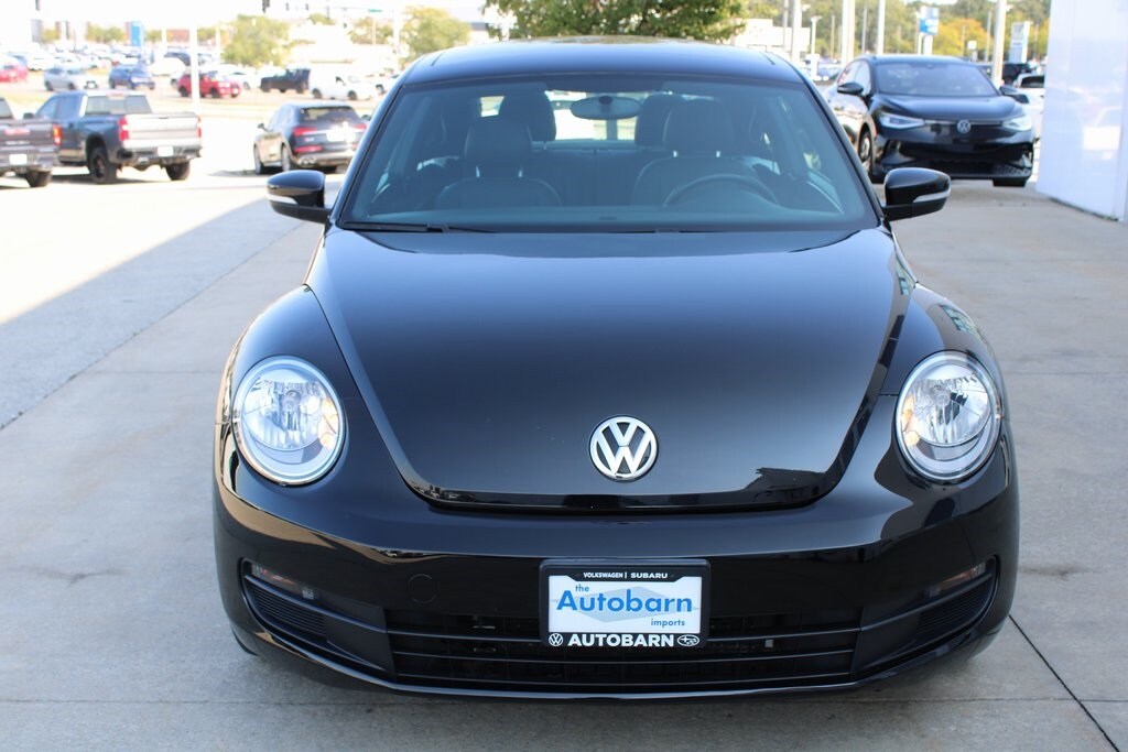 2013 Volkswagen Beetle 2.5L photo 2