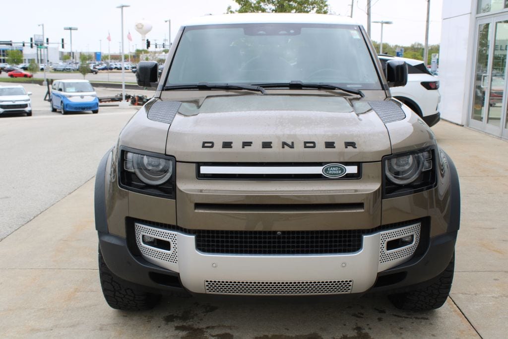 Used 2021 Land Rover Defender SE SUV