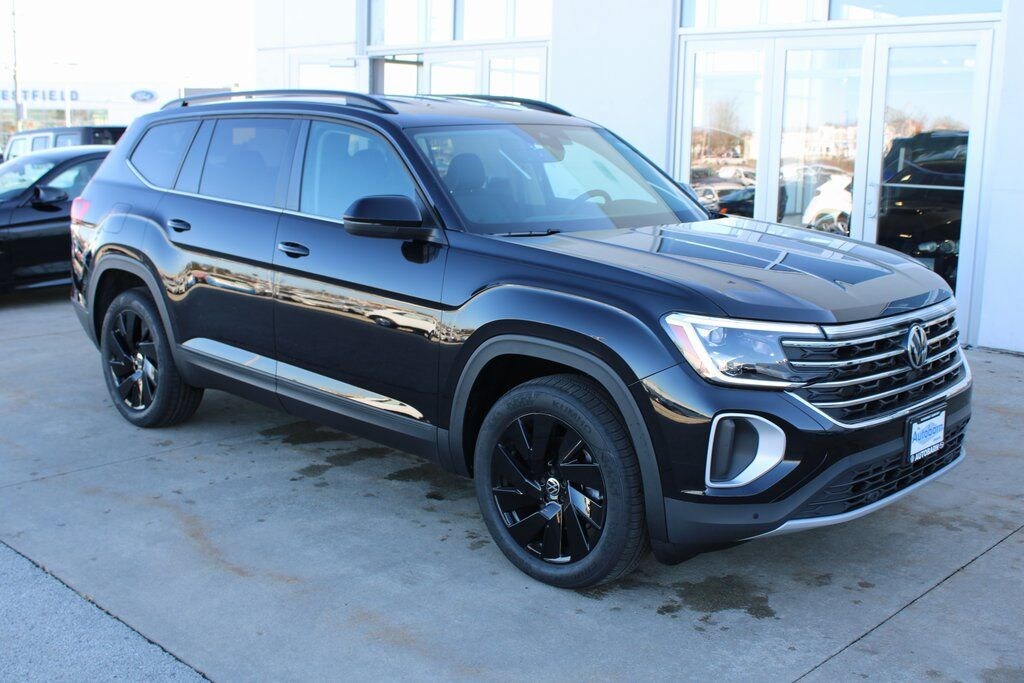 New 2026 Volkswagen Atlas 2.0T SE w/Technology SUV