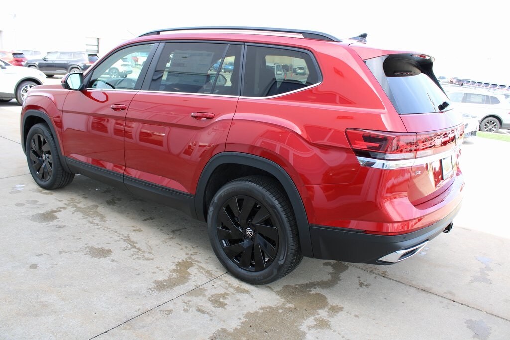 2025 Volkswagen Atlas SE Technology photo 4